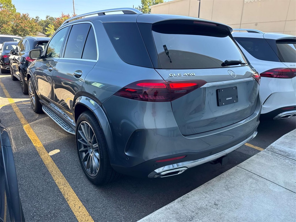 2026 Mercedes Benz GLE 450 4MATIC photo 2