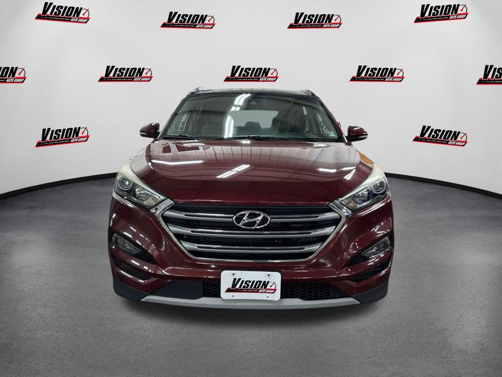 2017 Hyundai Tucson Limited photo 2