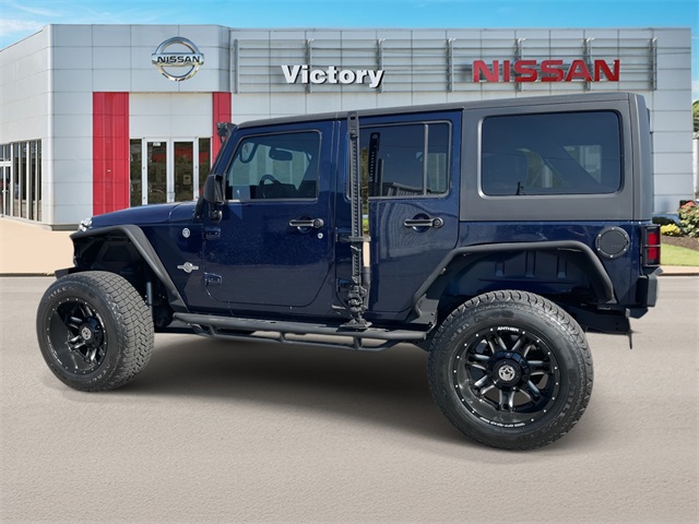 2013 Jeep Wrangler Unlimited Freedom photo 5