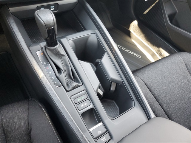 2025 Honda Accord SE photo 23