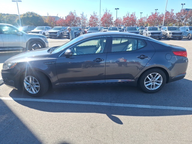 Used 2011 Kia Optima LX with VIN KNAGM4A79B5175548 for sale in Okatie, SC