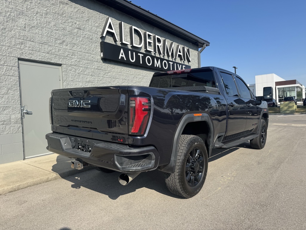 2024 Gmc Sierra HD AT4 photo 2
