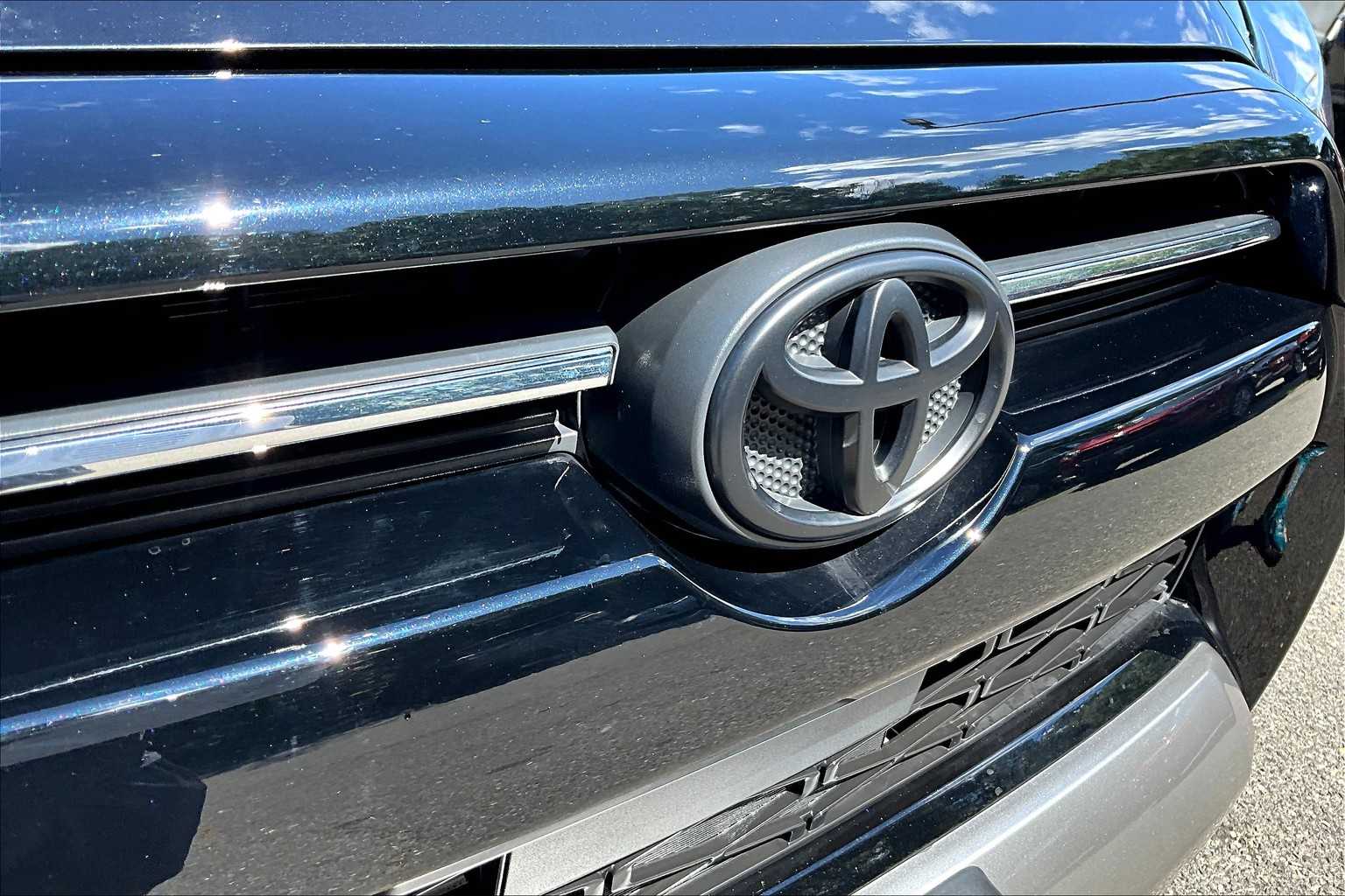 2024 Toyota 4Runner TRD Premium photo 28