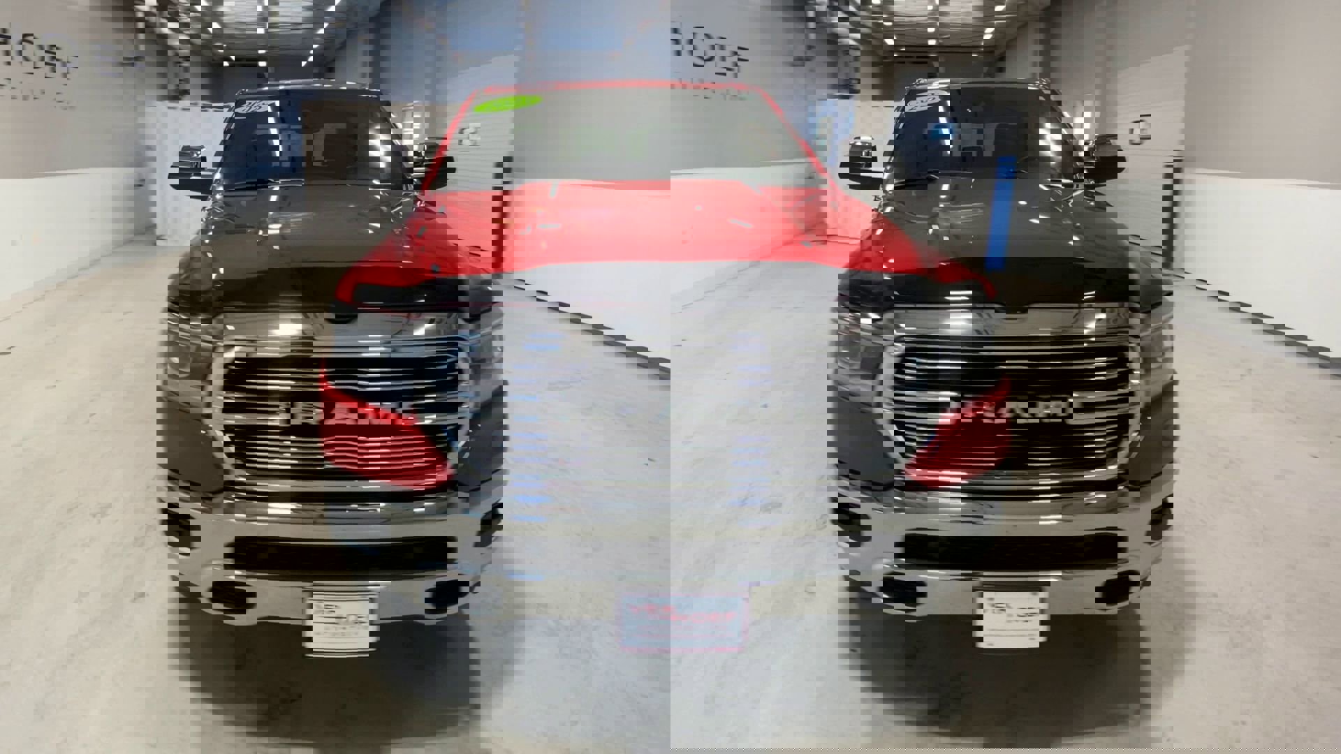 2023 Ram 1500 Laramie photo 2
