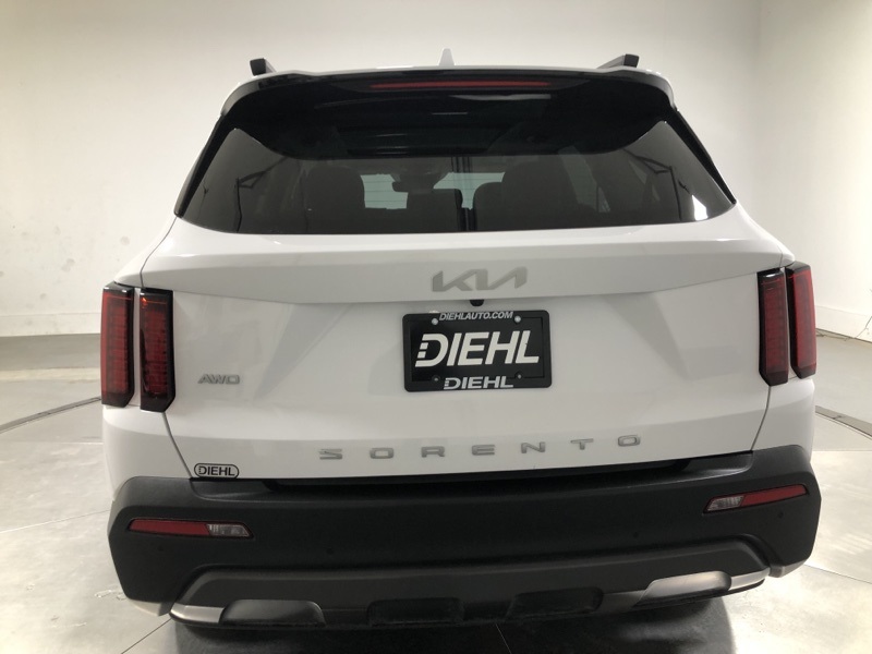 2022 Kia Sorento S X-Line photo 6