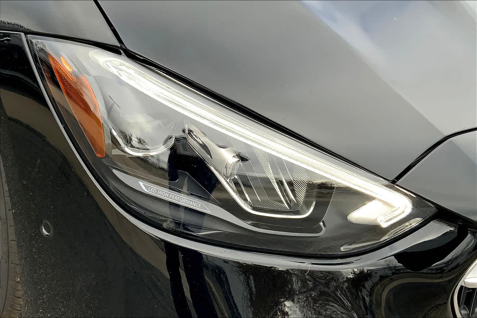 2025 Mercedes Benz C 300 photo 16