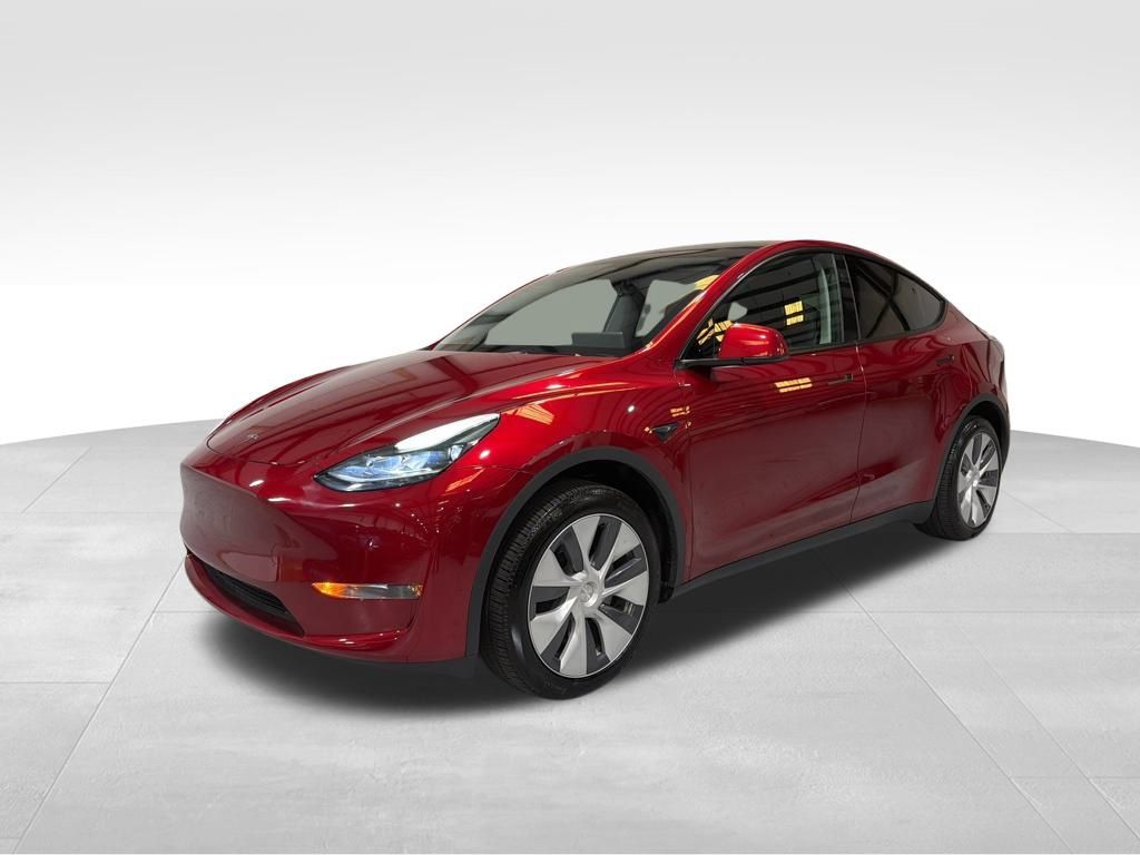 2024 Tesla Model Y Long Range's photo