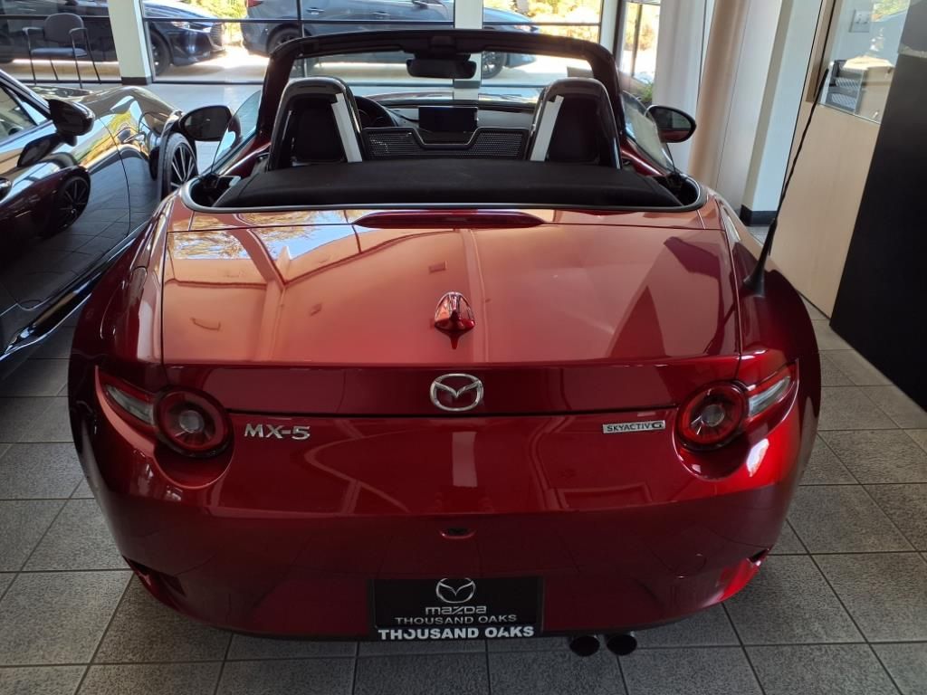 2025 Mazda MX-5 Miata Miata Grand Touring photo 4