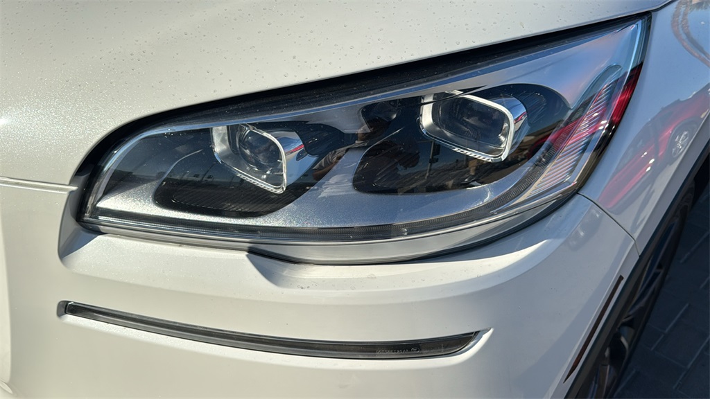 2022 Lincoln Aviator Reserve photo 4