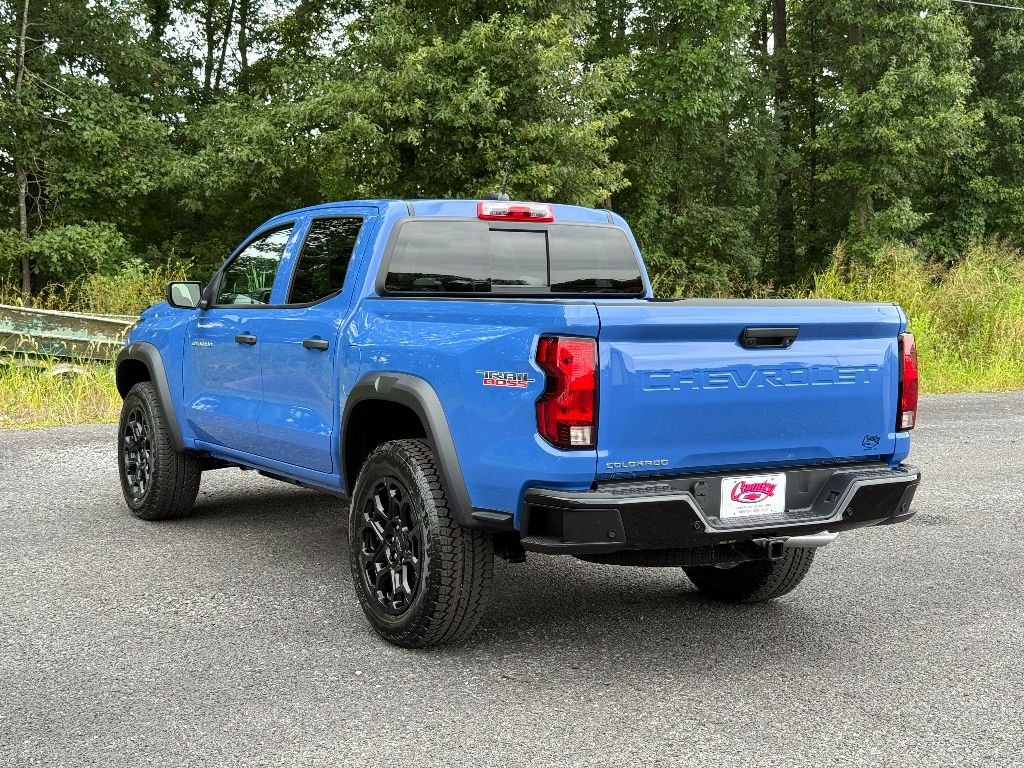 2026 Chevrolet Colorado Trail Boss photo 4