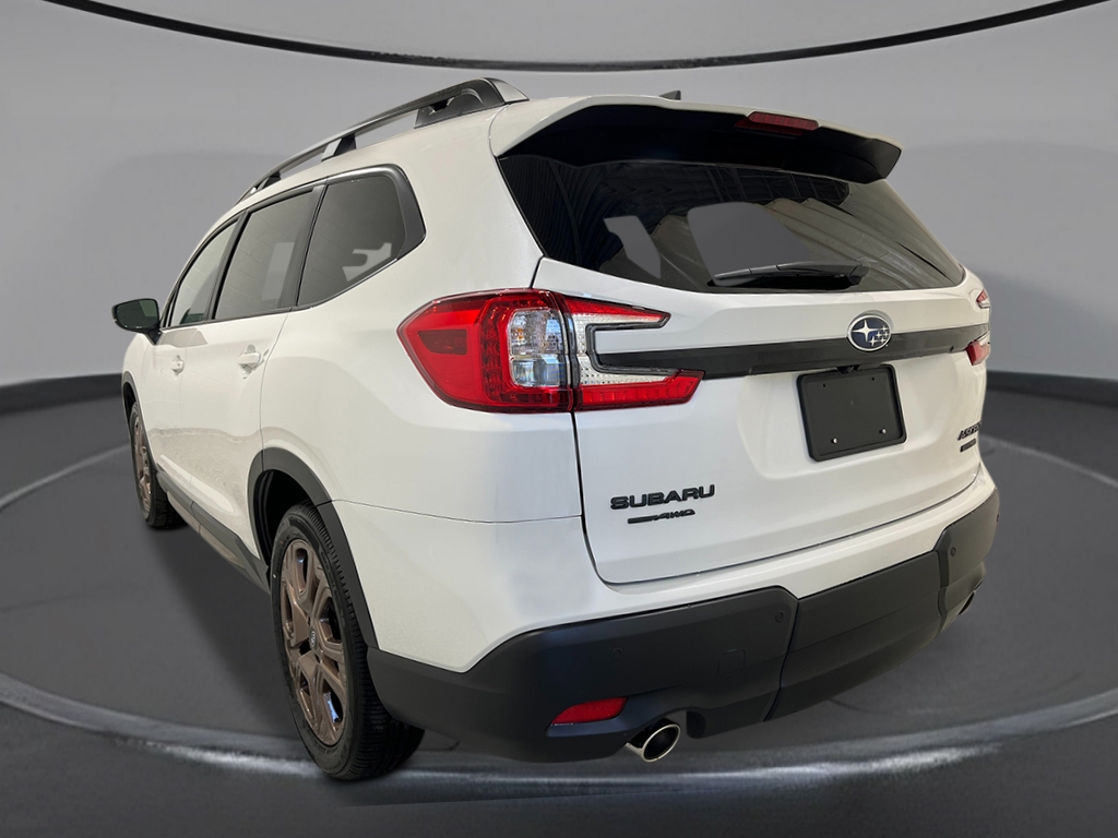 2025 Subaru Ascent Limited photo 2