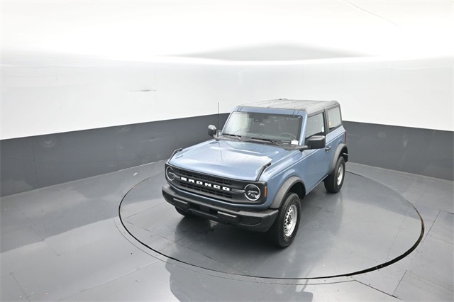 2025 Ford Bronco Base photo 15