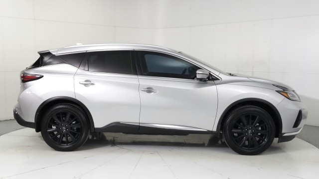 Used 2024 Brilliant Silver Metallic Nissan Platinum image 7