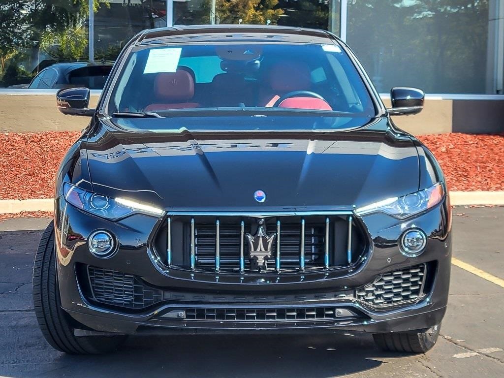 2021 Maserati Levante Base photo 4