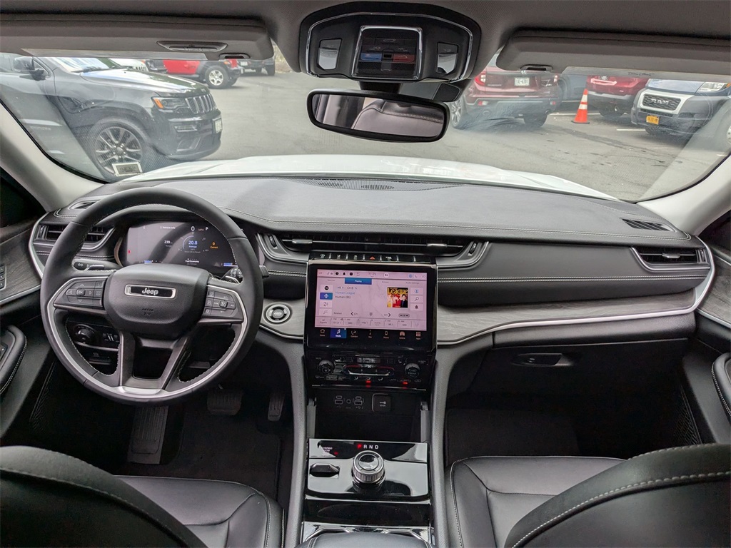 2023 Jeep Grand Cherokee Limited photo 19