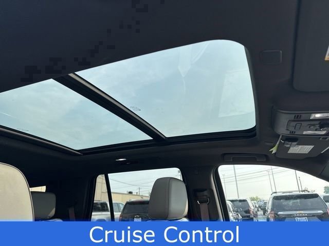 2021 Gmc Yukon SLT photo 17