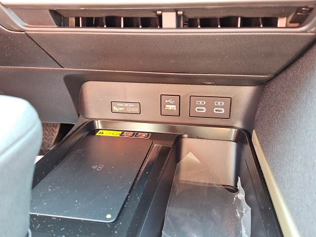 2026 Toyota Camry LE photo 36
