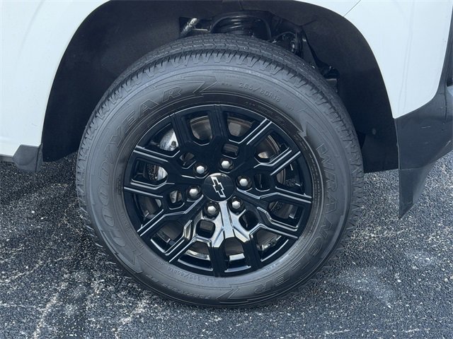 2025 Chevrolet Colorado Work Truck photo 4