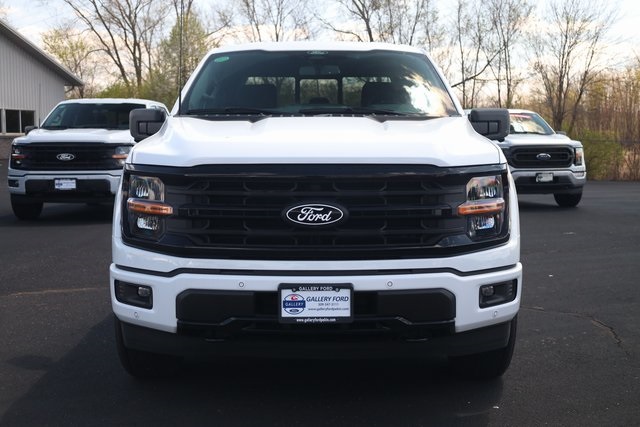2025 Ford F-150 XLT photo 17