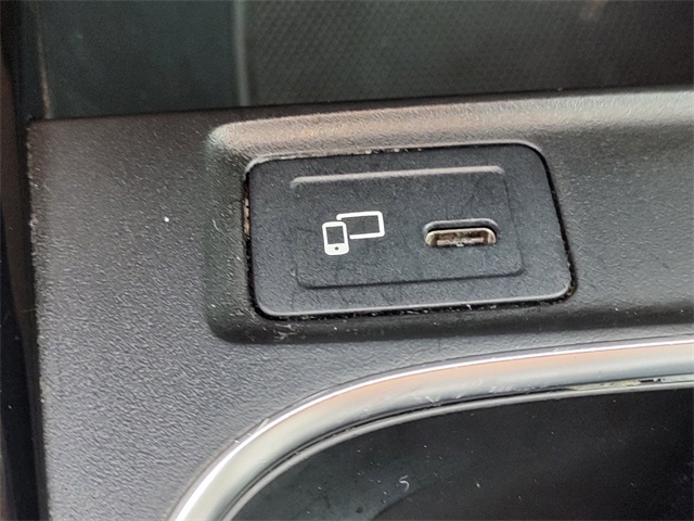 2021 Mercedes Benz CLA 250 photo 16