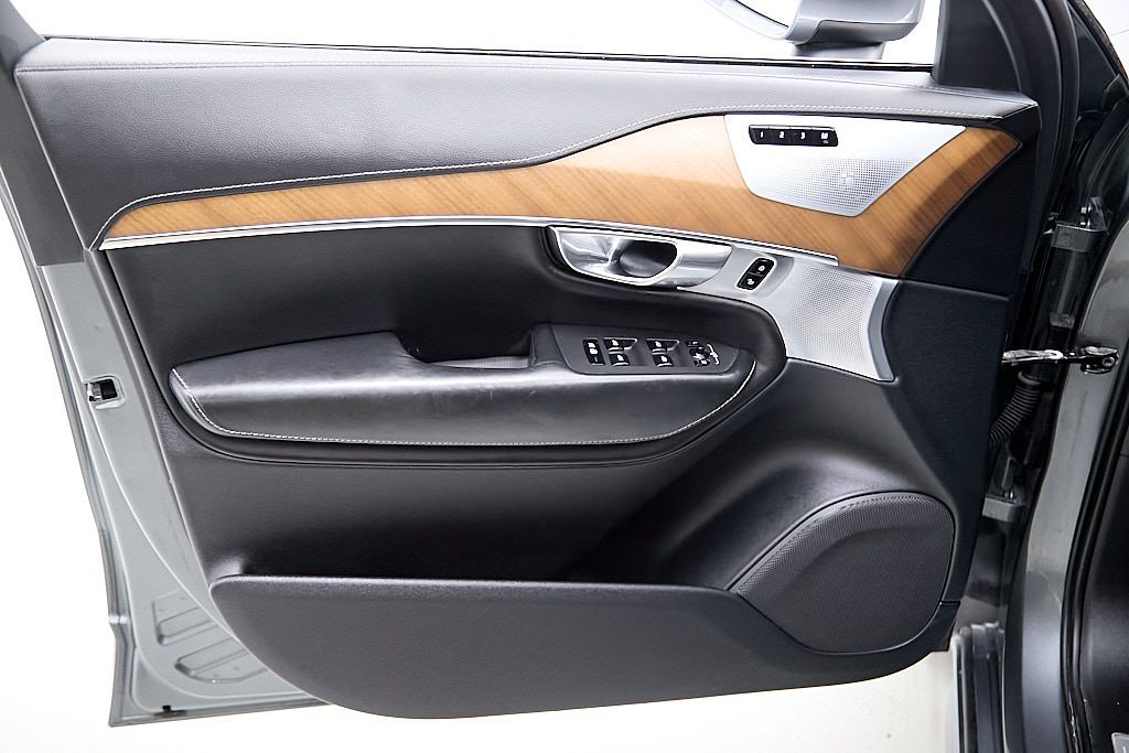 2018 VOLVO XC90 - Image 9