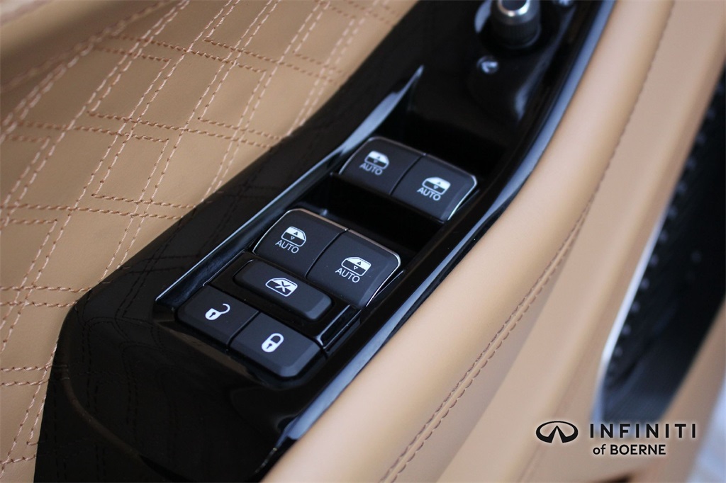 2023 Jeep Grand Cherokee L Summit Reserve photo 17