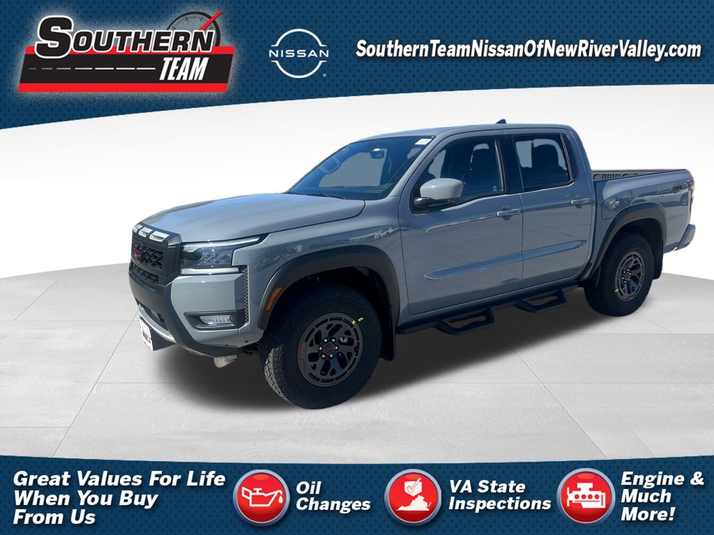 2026 Nissan Frontier PRO-4X's photo