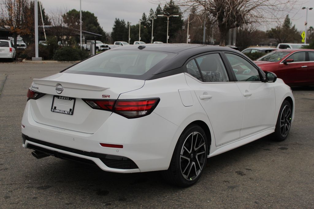 2025 Nissan Sentra SR photo 4