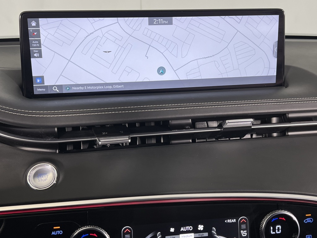 2024 Genesis GV70 3.5T Sport Advanced photo 17