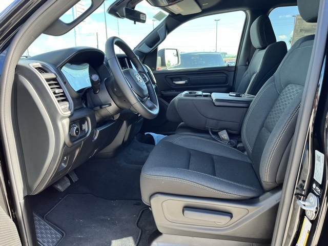 2025 Ram 1500 Tradesman photo 12
