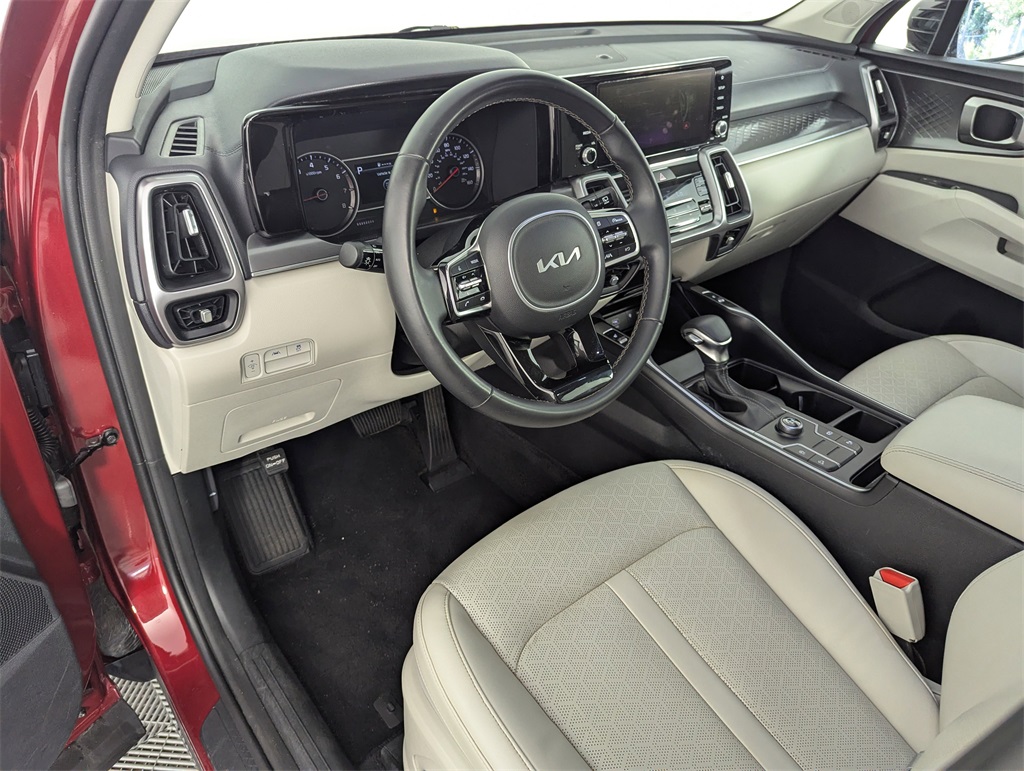 2023 Kia Sorento S photo 8