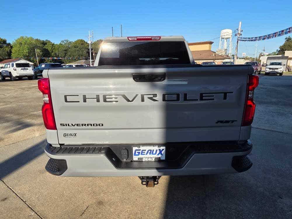 2024 Chevrolet Silverado 1500 RST photo 4