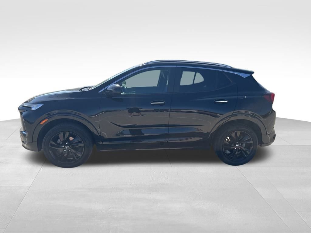 2024 Buick Encore GX Sport Touring photo 2
