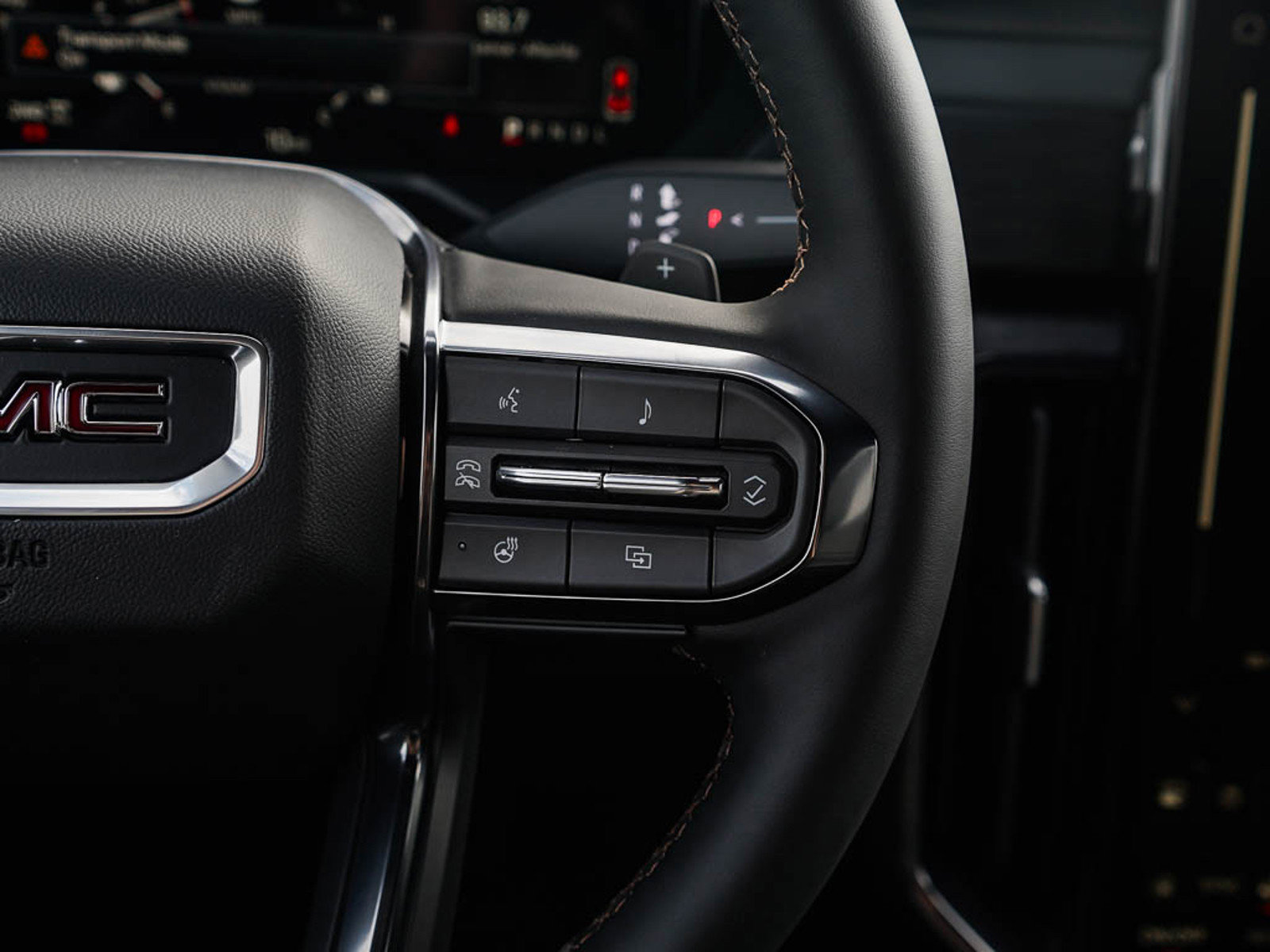 2025 Gmc Acadia AT4 photo 22