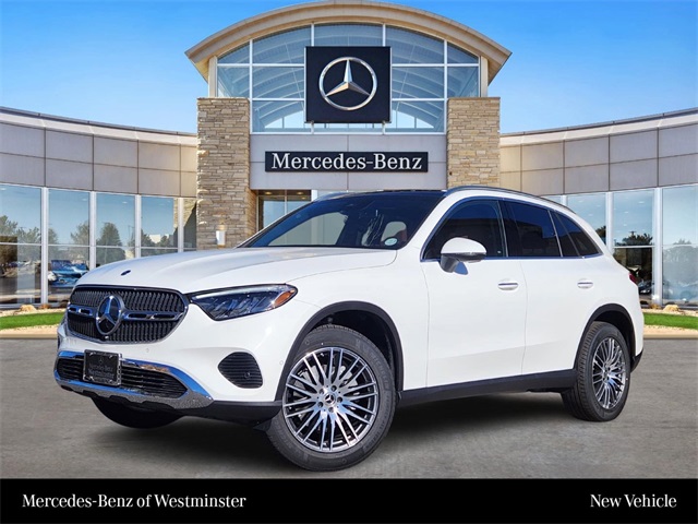 2026 Mercedes-Benz GLC Base's photo