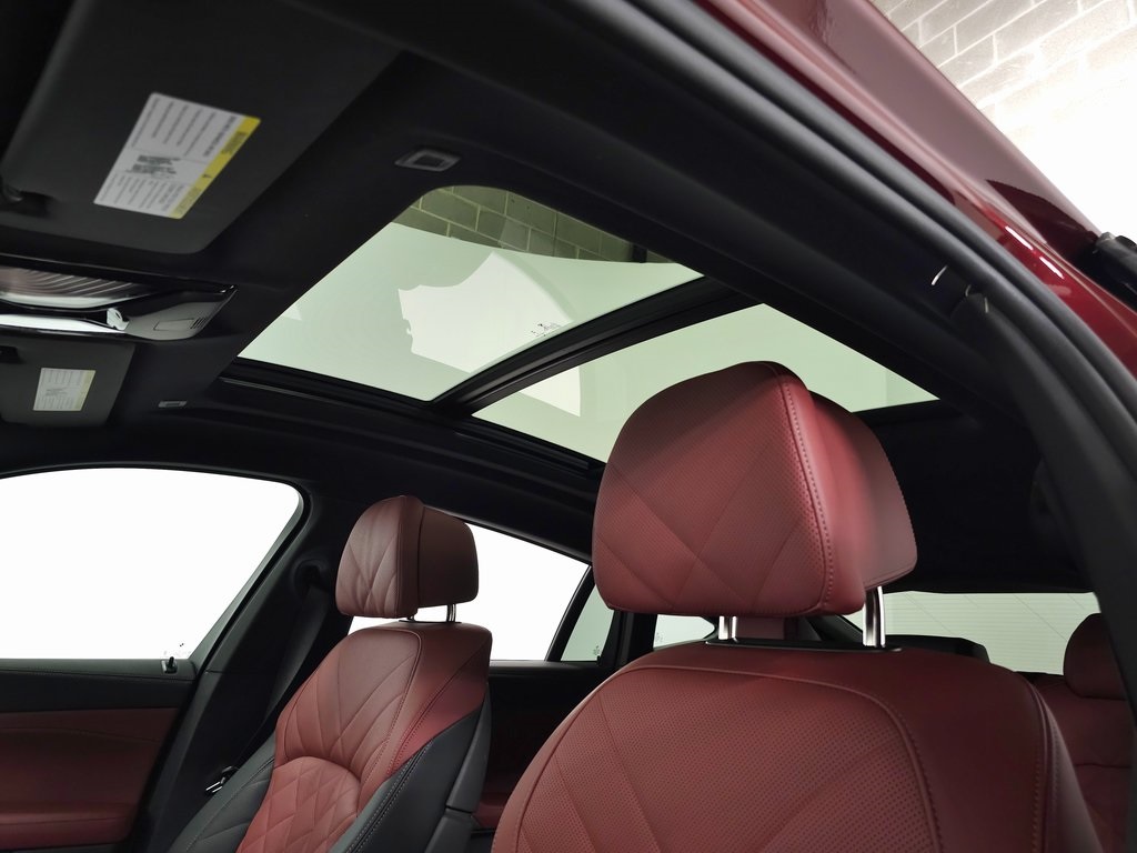 2025 BMW X6 - Image 19