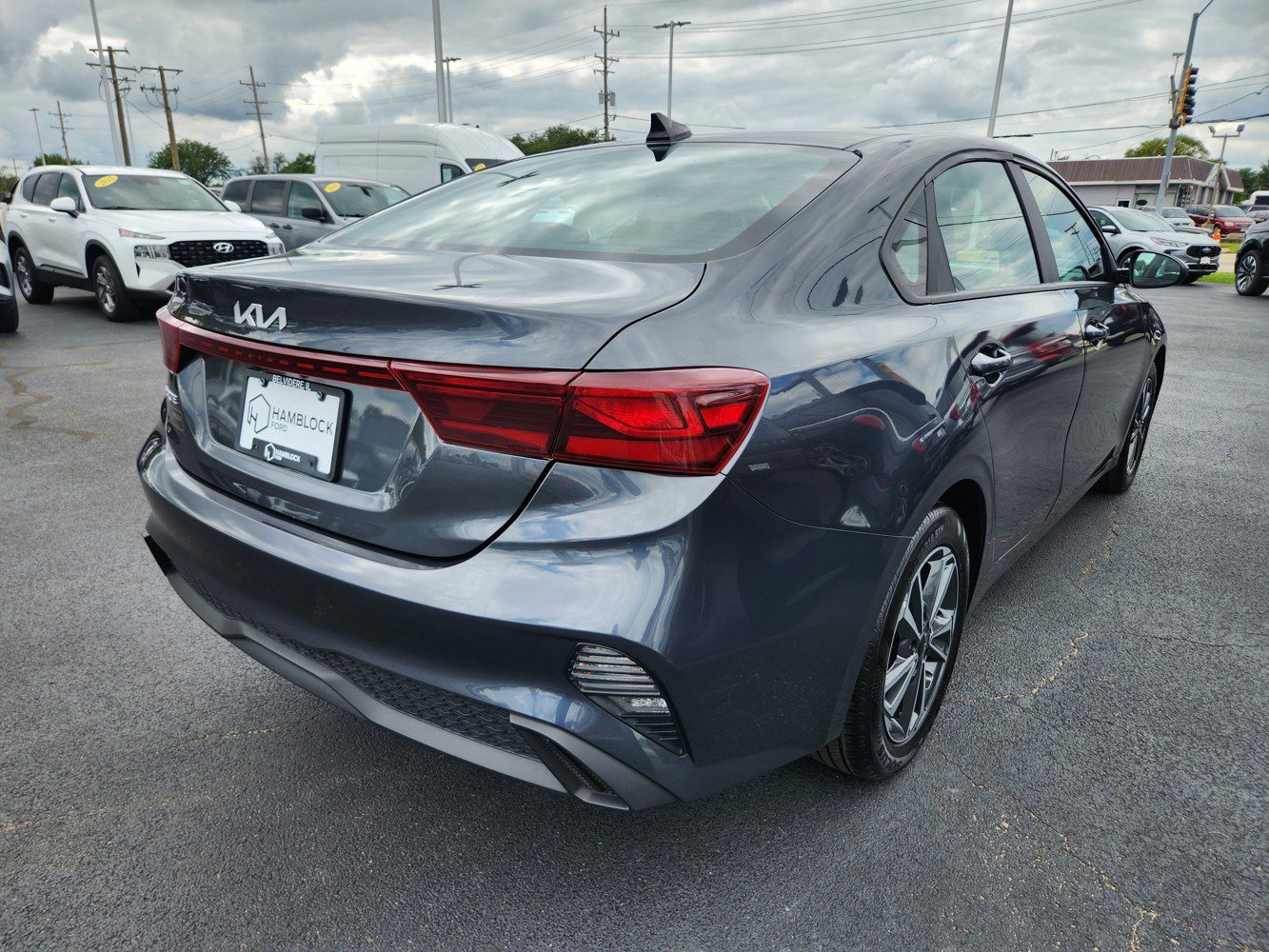 2024 Kia Forte LXS photo 5