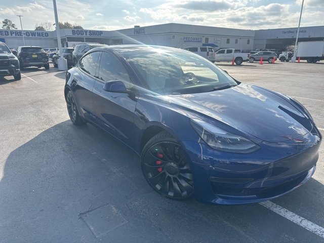 2022 Tesla Model 3 Performance's photo