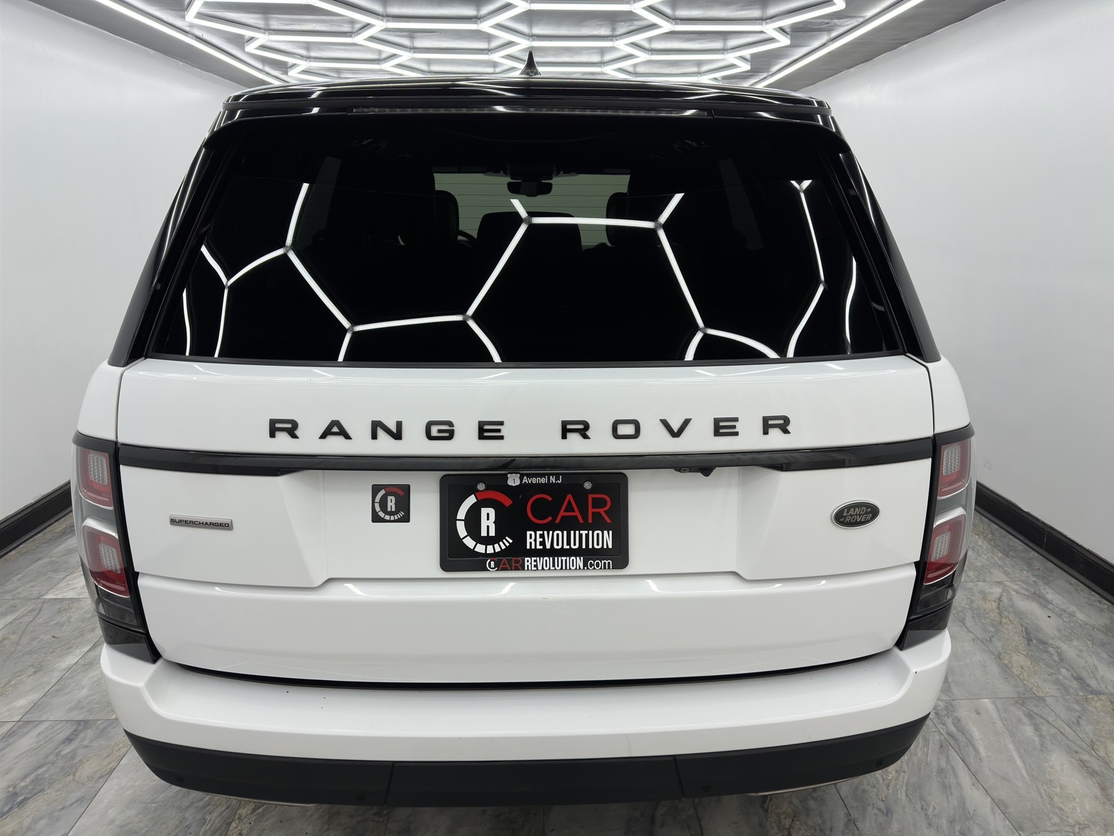 2019 Land Rover Range Rover SuperCharged photo 3