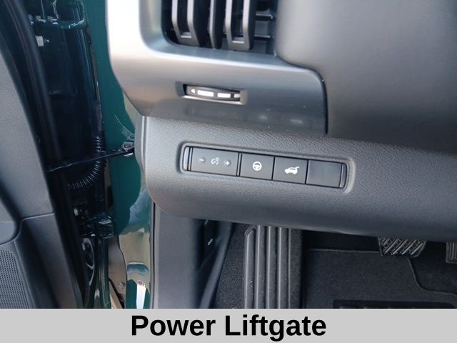 2025 Nissan Pathfinder SL photo 5