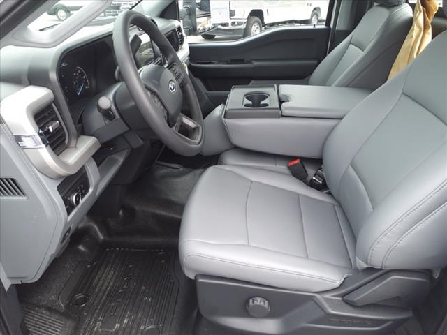 2025 Ford F-350 XL photo 4
