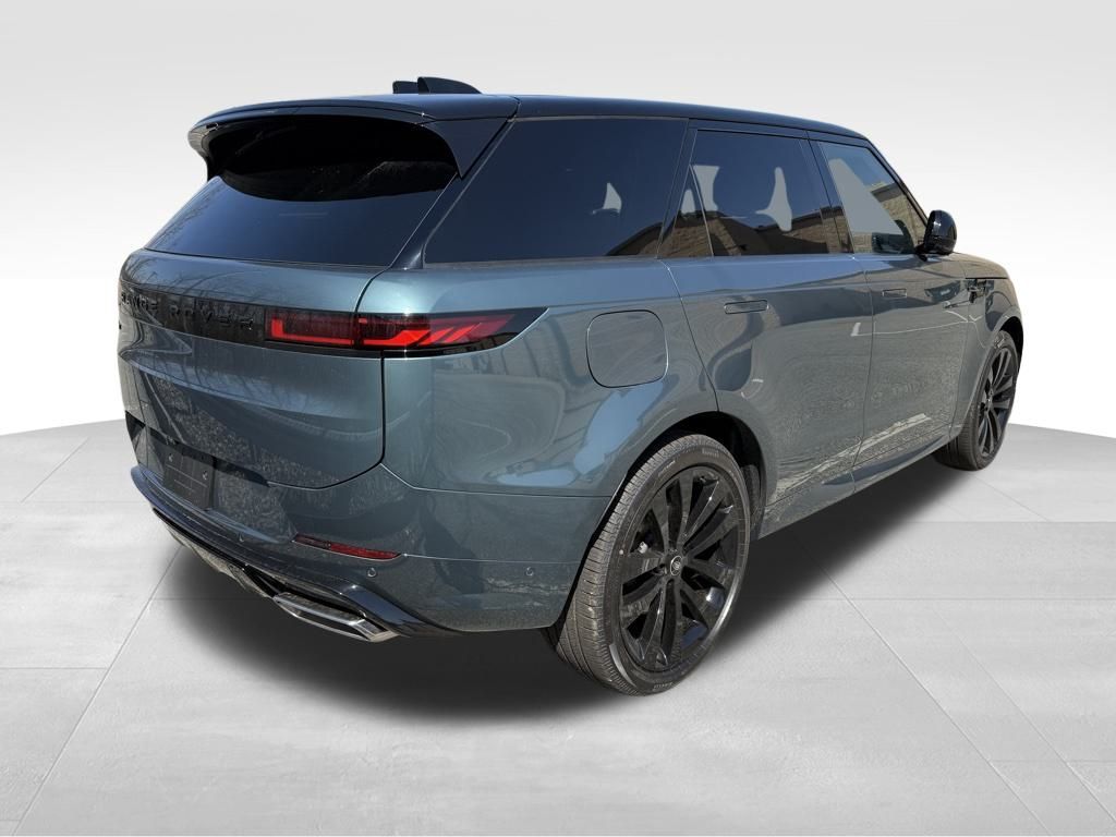 2025 Land Rover Range Rover Sport SE photo 5