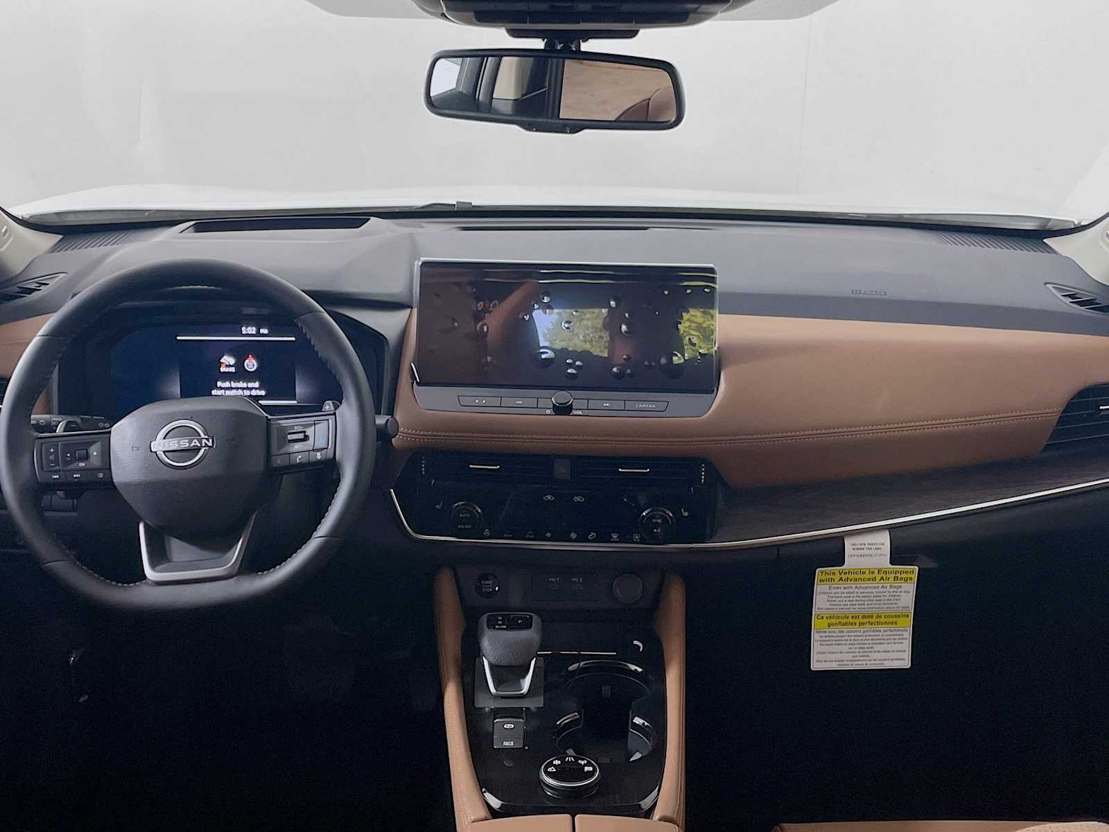 2026 Nissan Rogue Platinum photo 3
