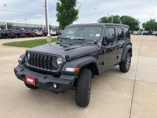 2025 Jeep Wrangler Sport S photo 3