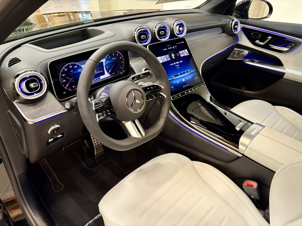 2026 Mercedes Benz GLC 300 4MATIC photo 8