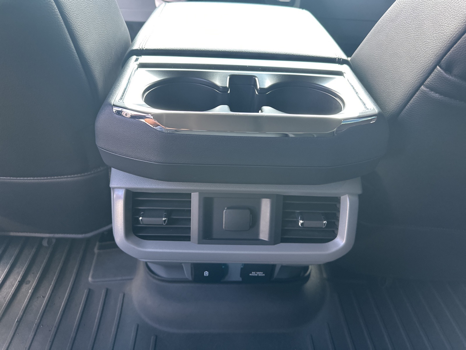 2024 Ford F-150 XLT photo 23