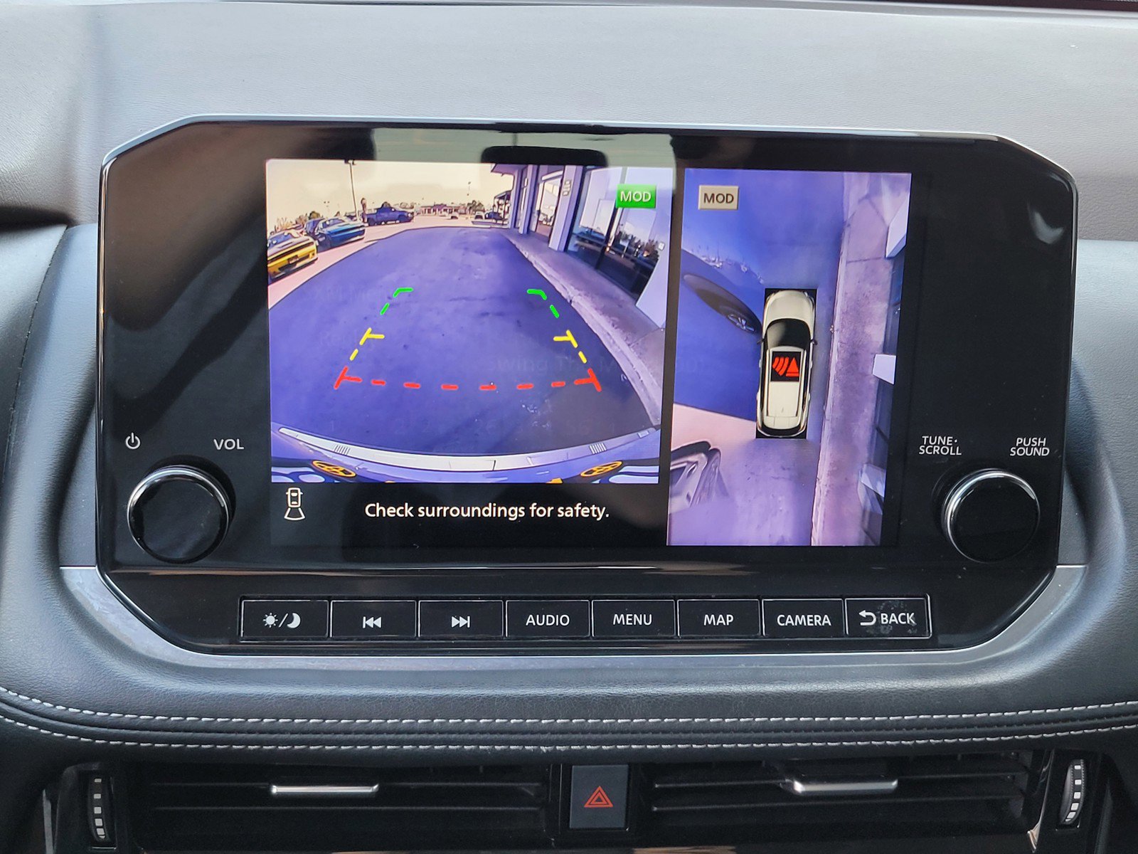2021 Nissan Rogue Platinum photo 17