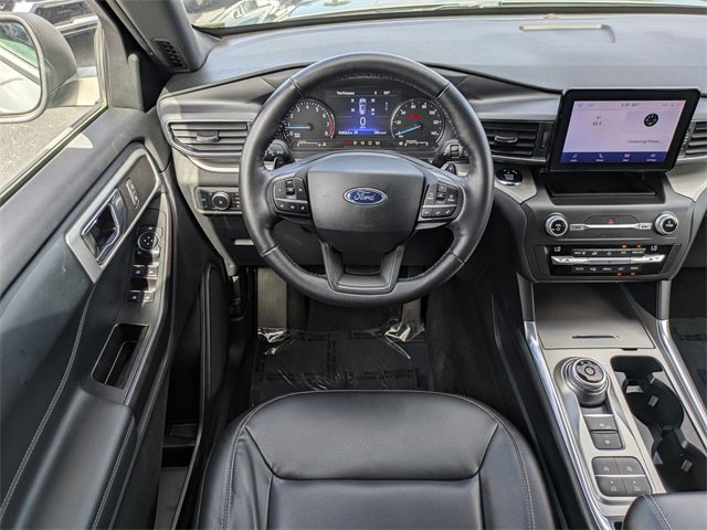 2020 Ford Explorer XLT photo 19