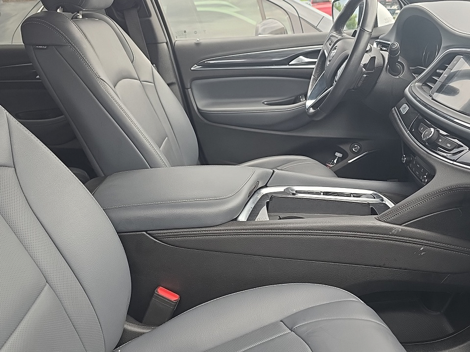 2024 Buick Enclave Premium photo 3