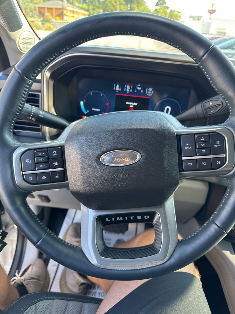 2024 Ford F-250 Limited photo 14